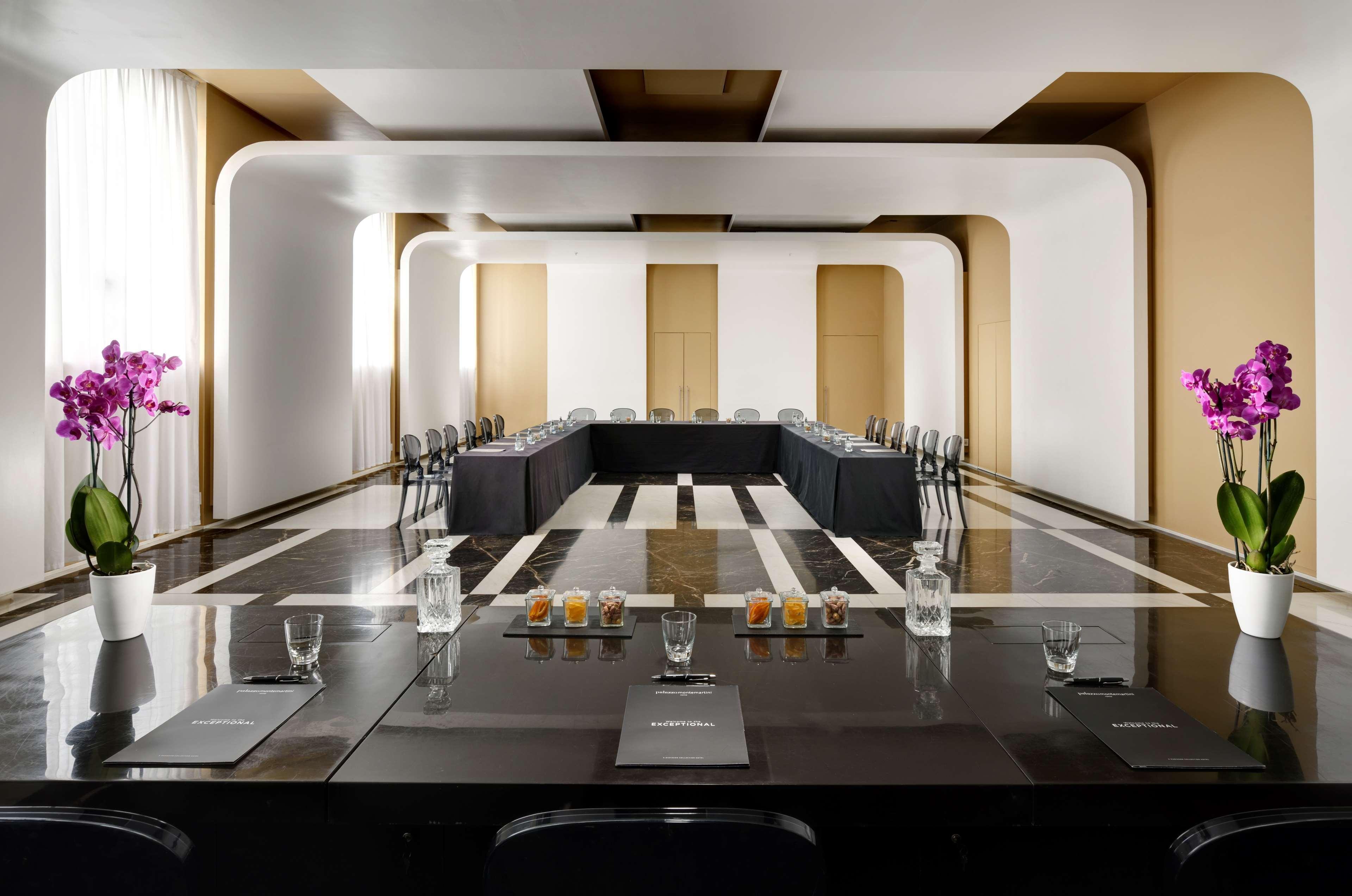 Palazzo Montemartini Rome, A Radisson Collection Hotel Esterno foto The boardroom at the Mandarin Oriental, Munich